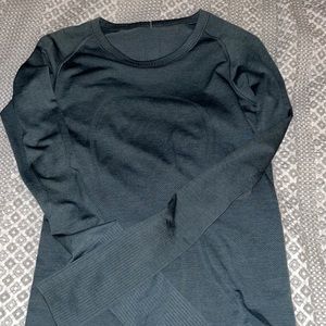 LULULEMON SWIFTLY TECH LONG SLEEVE 6